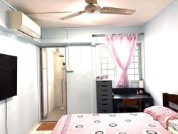 Blk 249 Jurong East Street 24 (Jurong East), HDB 3 Rooms #593100891